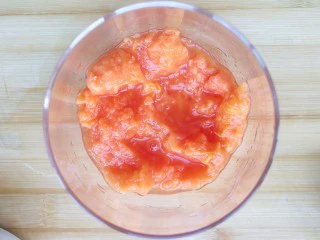 椰香木瓜鲜奶,再捣一捣