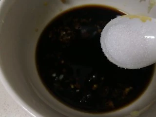 黄瓜凉拌金针菇,1小勺糖➕半小勺盐