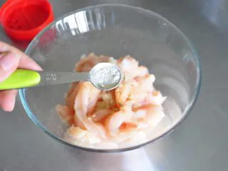 街头小吃自己做---香酥无骨鸡柳,加蒜粉