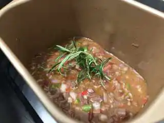 牛肉意面酱(面包机版), 翻炒结束加入新鲜的迷迭香