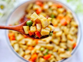 下饭神器小炒藕丁,味道太赞了。