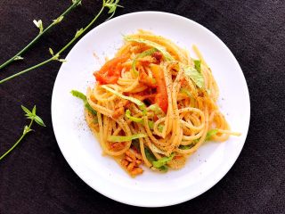 意大利面原来可以这样做,简单、营养、美味