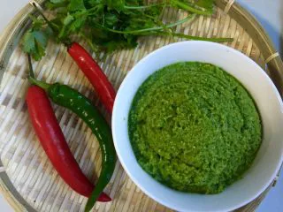 泰式青咖喱酱·东南亚风味,密封入冰箱可以存放一周左右。