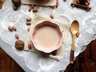 【花生核桃露】健脑益智的学生饮品,成品图