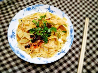 嘎巴菜――天津传统小吃,成品。