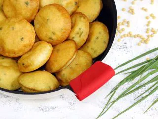 福建小吃—油饼,成品图。