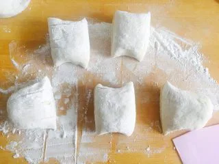 手抓饼——完美复制街头小吃,切成五份