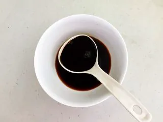 私房菜 密制酸辣鸡爪,加入2勺山西宁化府的老陈醋