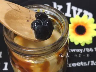 好看又好喝的网红脏脏茶，一定要试试的饮品！,晶莹剔透～