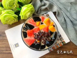 黑凉粉水果捞,成品图二