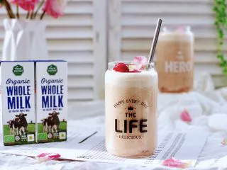 苹果蔓越莓奶昔,再来一张美美哒。