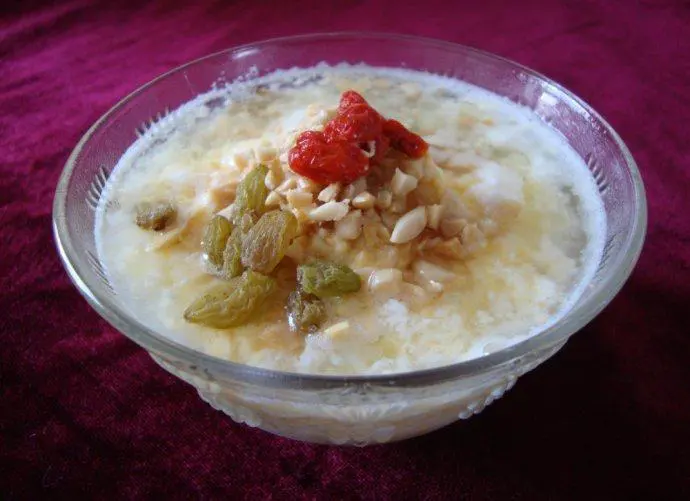 兰州小吃:牛奶鸡蛋醪糟