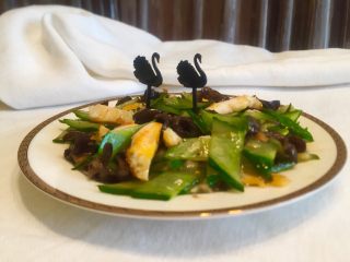 厨房挑战~素菜~鸡蛋木耳炒青瓜