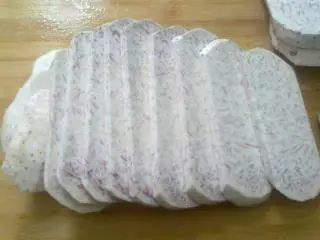 广西桂林恭城特色小吃-柚子叶粑,芋头片片