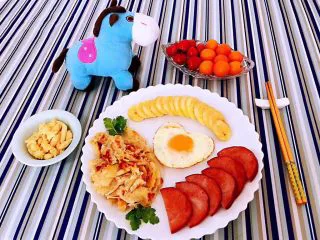 手抓饼开心早餐,好吃😋的要和大家一起分享哦