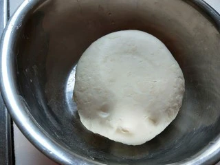 河北宣化特色小吃\卤菜\蒸莜面,一定要揉透,做出的面条才会劲道好吃。