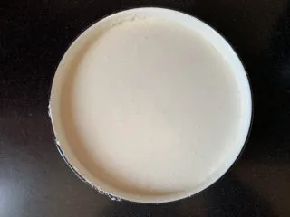 经典小吃驴打滚,搅拌均匀，过筛一次