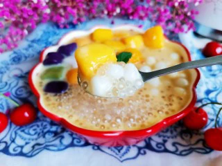 芒果芋圆西米露,夏日炎炎，来上这么一碗芒果芋圆西米露超级过瘾