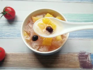 百变水果 苹果香橙银耳羹,来一碗吧！