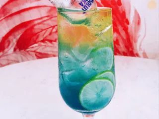 微醺解暑不易醉，一支细腻的饮品，比香槟还好喝！,装饰即可