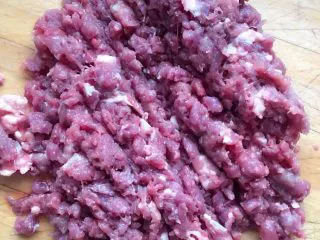 大新疆风味炸酱面 ,自己亲手剁的牛肉馅儿