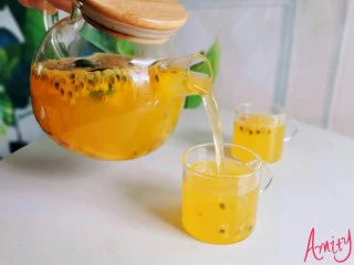 自己弄得水果茶，比外面好喝N倍,想不想来一杯啊