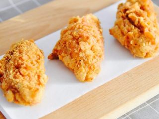 有秘方!又香又脆的香辣脆皮鸡翅