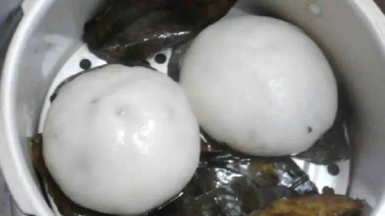 广西桂林恭城特色小吃-柚子叶粑