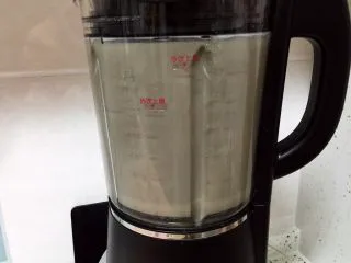 黑豆黑芝麻浆,操作需要30分钟