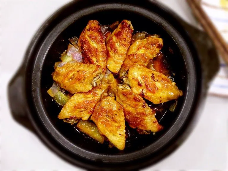 新奥尔良风味砂锅翅