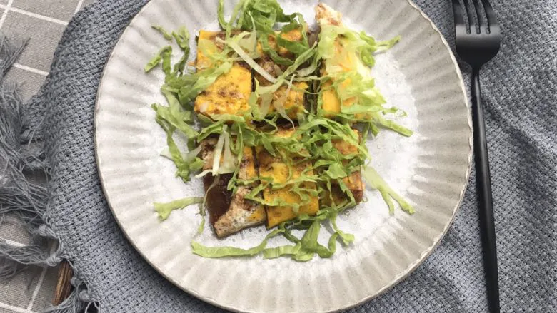 街头风味东北烤冷面