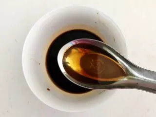 开胃小菜 老醋花生,香油1勺