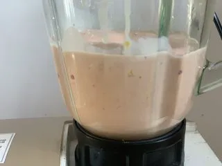 蔓越莓芒果奶昔,启动