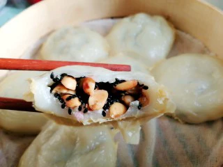 豆腐皮粄~客家小吃,开吃啦,趁热吃