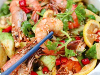 泰式风味酸辣虾,吃一口就停不下来了。