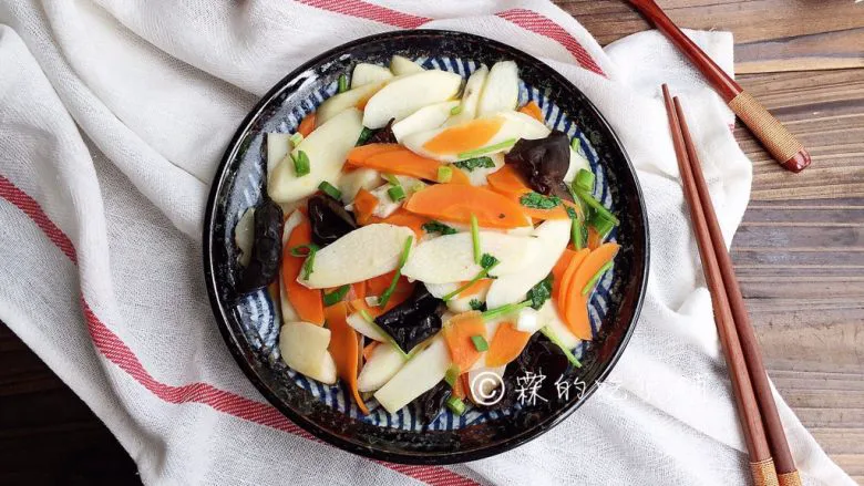 素炒山药 春的山药 清脆又爽口