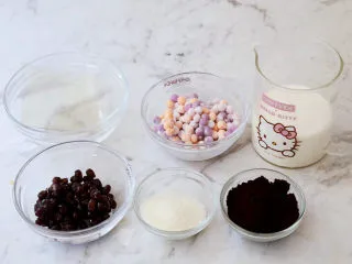 牛奶咖啡果冻,准备好材料