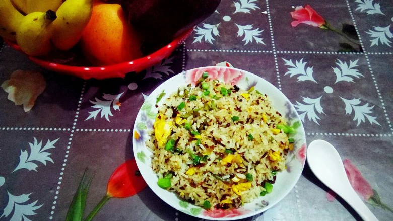 宜宾风味蛋炒饭