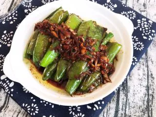 超级下饭菜 油焖尖椒,油焖尖椒出锅了