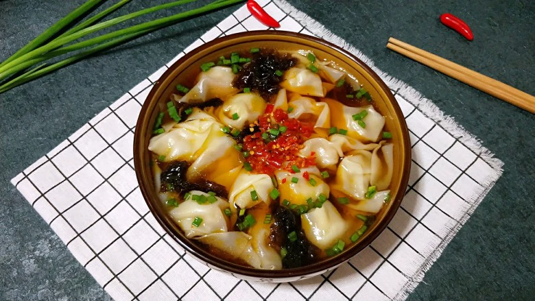 #地方特色小吃# 自制龙抄手