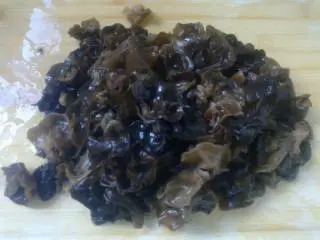 广西桂林恭城特色小吃-柚子叶粑,木耳