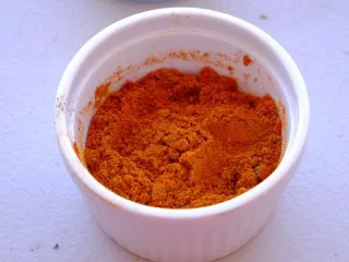 秘制异国风味鸡胸肉腌料&绝佳搭配 （减肥必备）,因为粉类比较多 所以要充分搅拌均匀