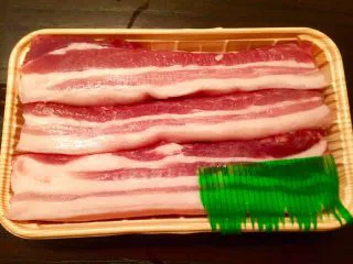 乡味~重庆小吃红油抄手,五花肉远肥瘦均匀的。