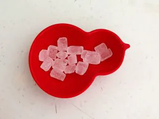 私房菜 密制酸辣鸡爪,冰糖10克