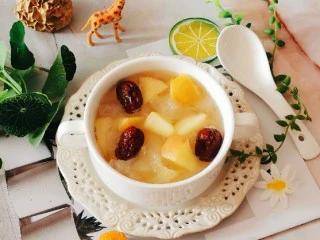 苹果银耳红枣汤,出锅