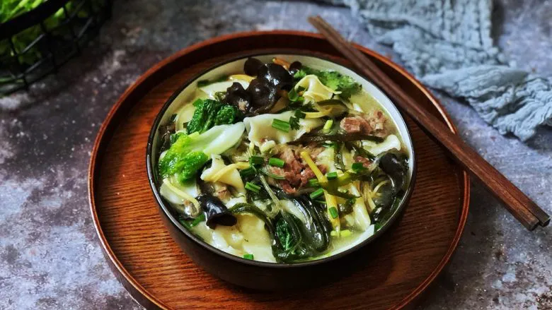 河南小吃-羊肉烩面