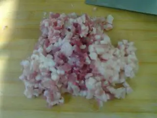 广西桂林恭城特色小吃-柚子叶粑,肉丁