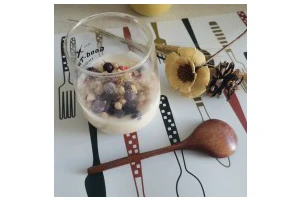 蓝莓麦片酸奶杯