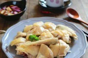 学做白切鸡，带你入门（掌握白切鸡的制作技巧，做出美味的清淡佳肴）