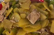 用土豆和面片炒出营养美味佳肴(用土豆和面片炒出营养美味佳肴)